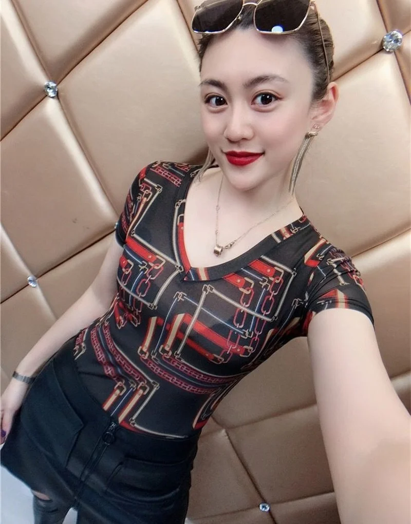 

Short-sleeved T-shirt Women's V-neck Blouse Summer New Style Half-sleeved Bottoming Shirt Slim Slimming Fashion Small Shirt