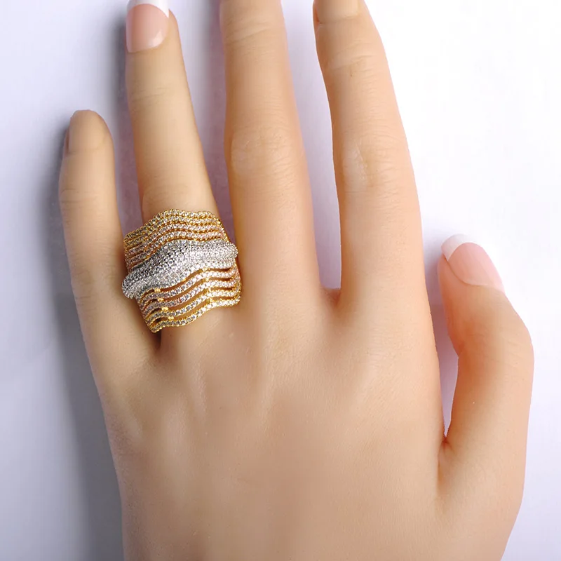 Женский ювелирный комплект из колье и серёг с фианитом | Украшения аксессуары