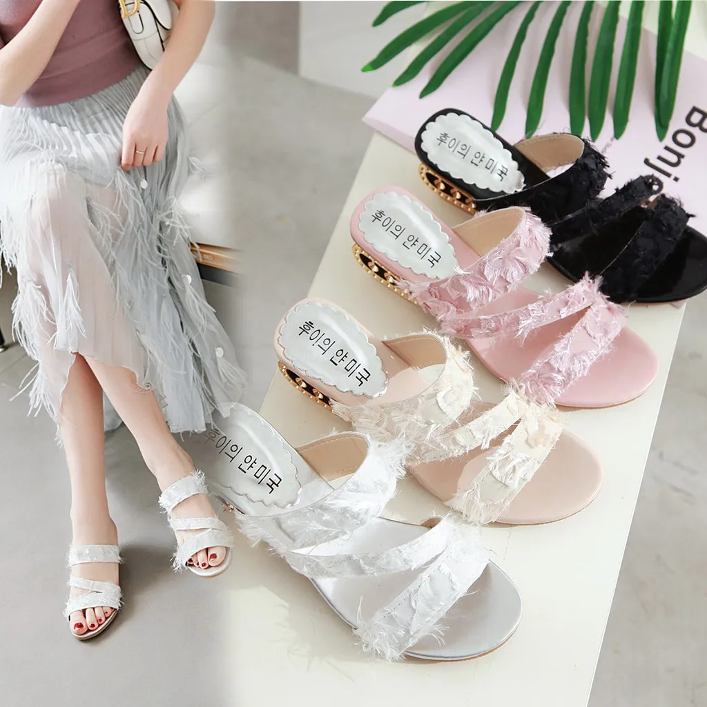 

2020 new ladies open toe comfortable wearing beach slippers women's fashion casual shoes outdoor slippers