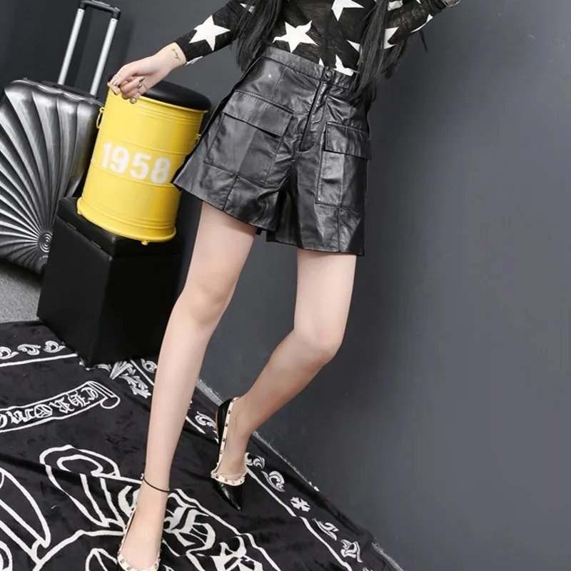 Женские широкие шорты с карманами на осень и зиму | Женская одежда