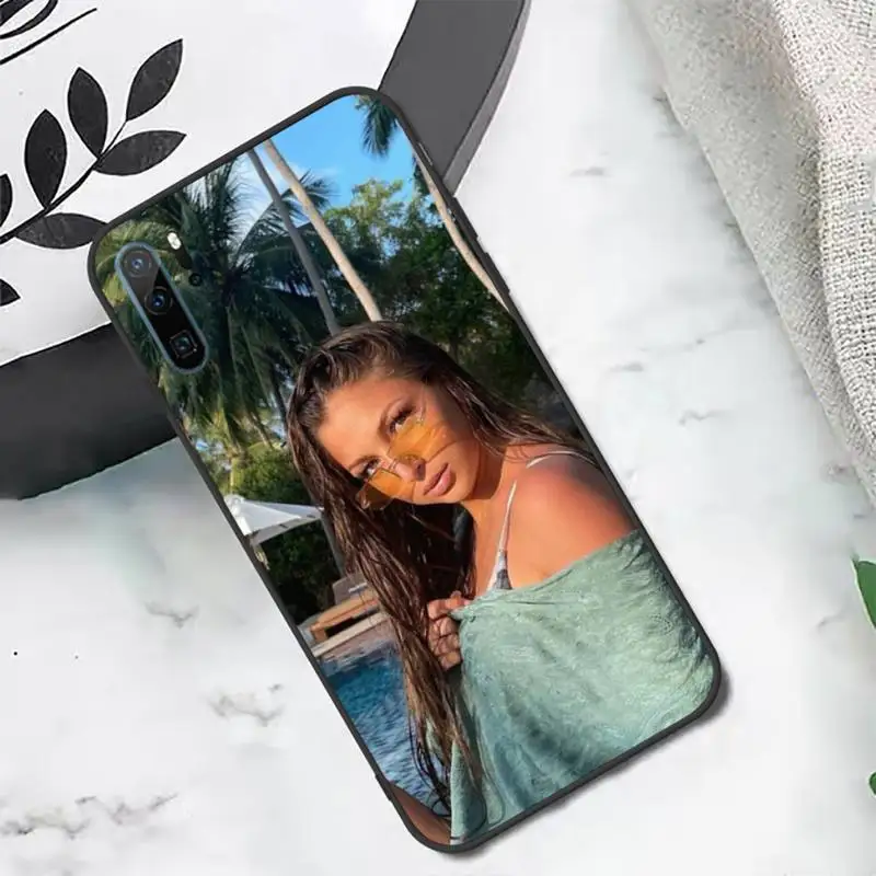 

eva queen famous singer luxury design shell Phone Case For Huawei honor Mate P 10 20 30 40 i 9 8 pro x Lite smart 2019 nova 5t