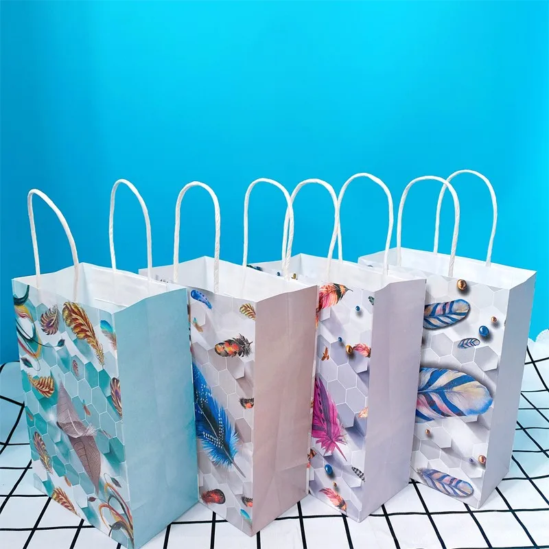 

40PCS Feather Dream Catcher Paper Bags with Handles Wedding Favors Gifts Candy Box Gift Bags Packaging