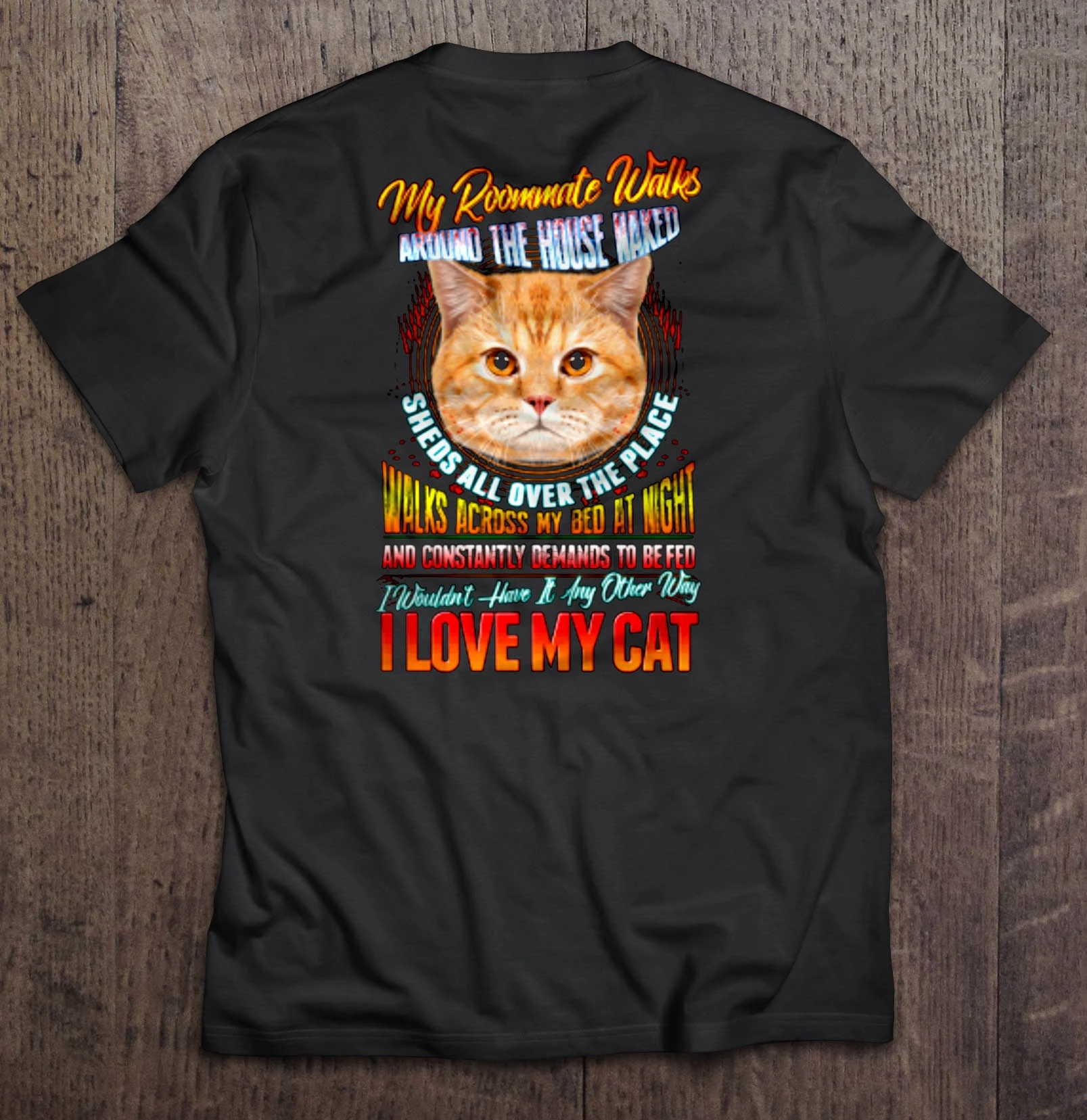 Мужская футболка с надписью My roommate walks with the house maked sheds женская I love my cat | одежда