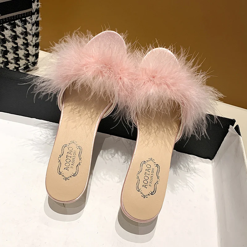 

Hairy Sandals And Slippers Women Summer New Style Slippers Women Fashion Outer Wear Fine-Heeled Open-Toed Hairy Slippers Women