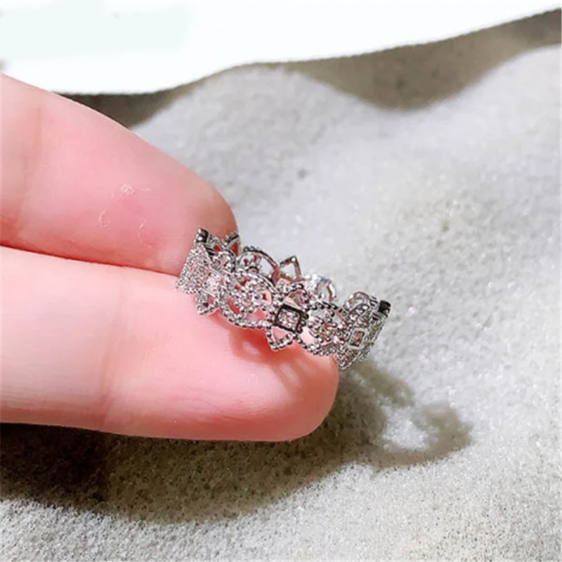

New Fashion Korean Flower Rhinestones Open Rings For Women