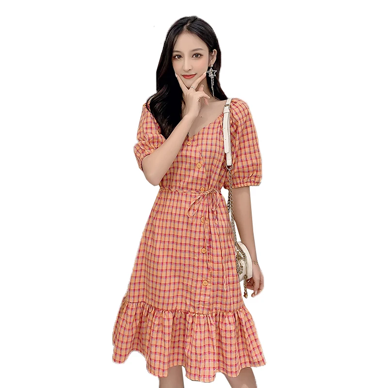 

The new han edition dress western style grid summer temperament intelligence fume French platycodon grandiflorum knee-high ruffl