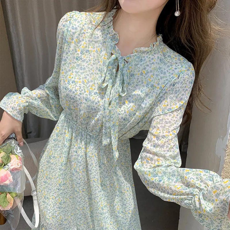 

Платье-миди женское с цветочным принтом, V-образным вырезом и высокой талией