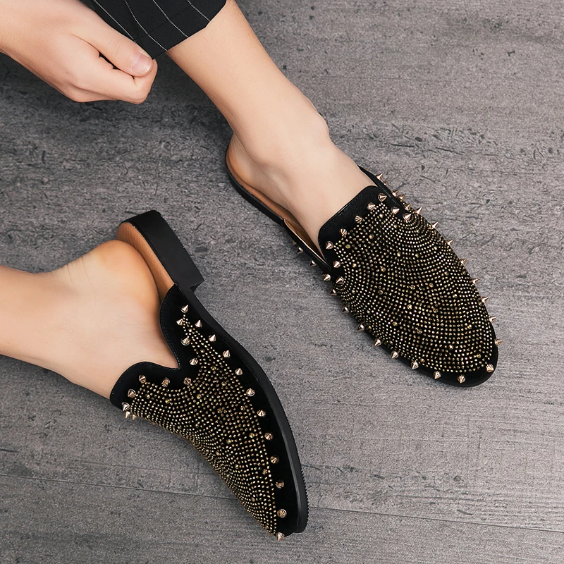 

Men Fashion rivet Casual Shoes Moccasins 2020 Italian Breathable Slip on Shoes Leather Mens comofrtable Loafers shoes men w5