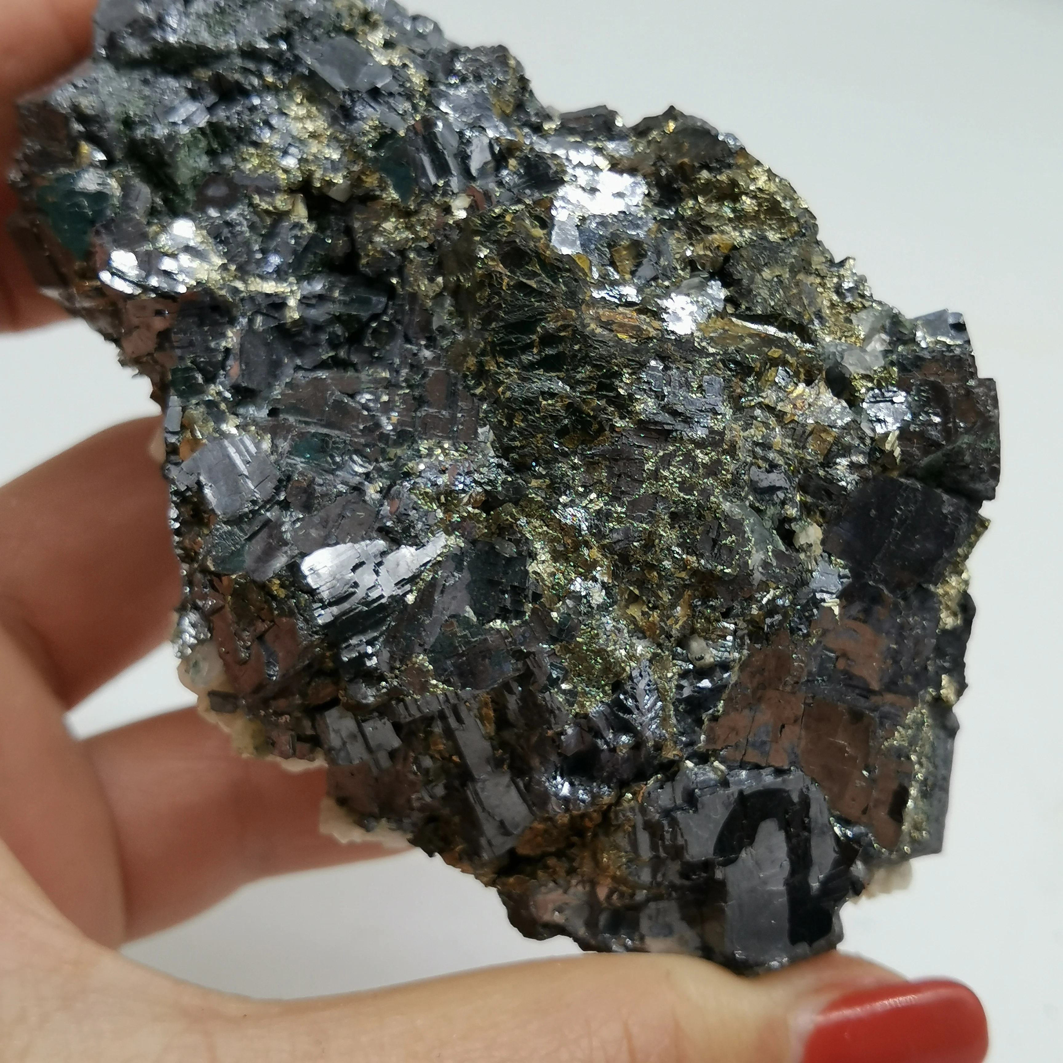 Хит продаж 2020 # XT304 (424 г) натуральные целебные минералы белый клоцит черный Утюг и