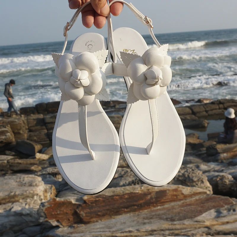 

Flat sandal woman boho camellia flower flat heel pinched-toe beach resort with one strappy sandal size 34-42