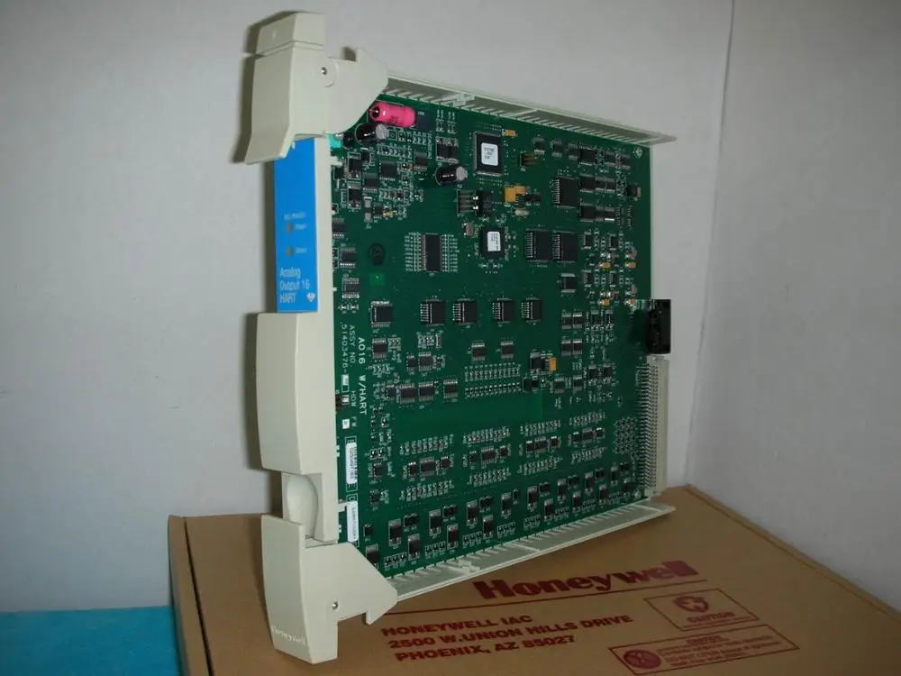 

1 шт.★HONEYWELL 51403476-150 в коробке