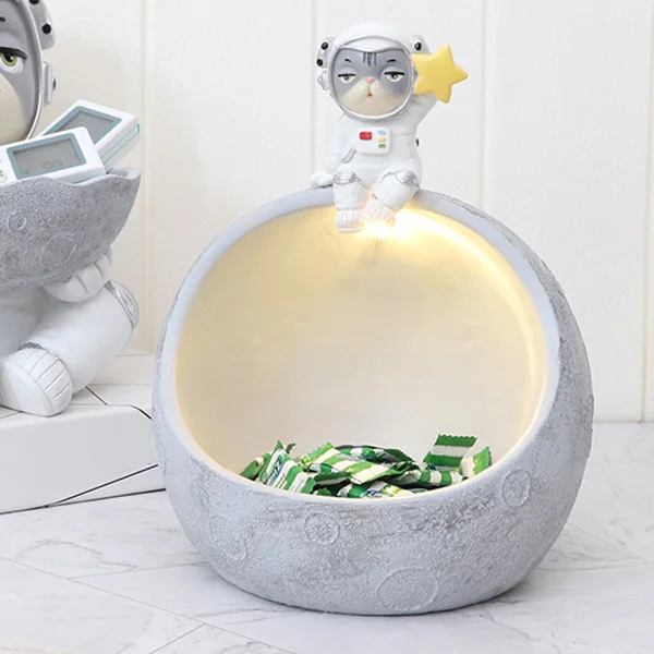 

Porch Key Storage Organizer Snack Cat Astronaut Resin Tray Living Room Decoration Planet Figurines