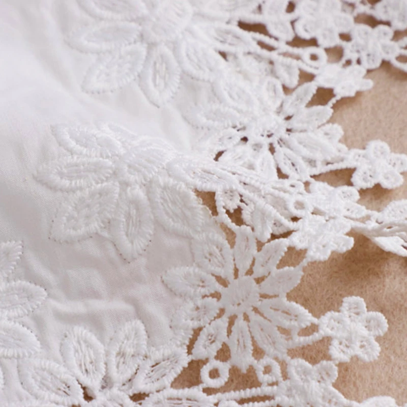 

652F Women Girls White Detachable Doll Fake Collar Shawl Wrap Hollow Out Floral Cross Embroidery Necklace Mini Cape Dickey