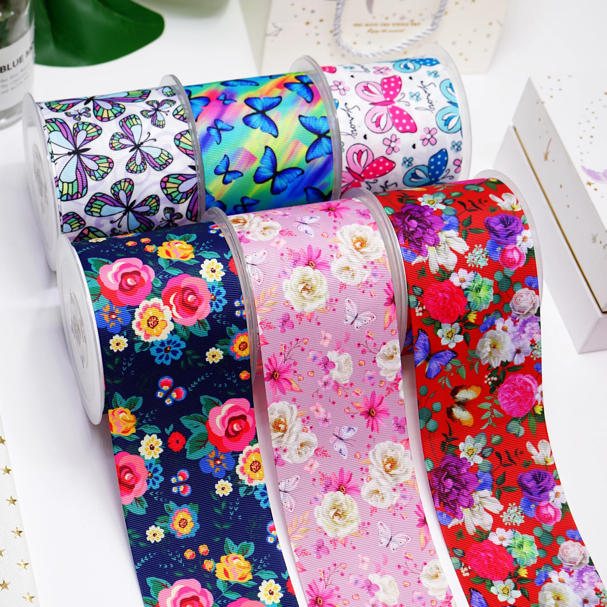 

Butterfly And Flower Printed Grosgrain Ribbon For Craft Supplies Sewing Accessories 5 Yards, Planar Resins Mold 10 Pieces. 49970