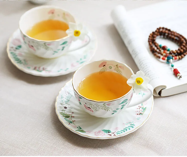 

Nordic Luxury Ceramic Cup Luxury With Spoon Ceramic Reusable Afternoon Tea Cups Office Bardak Coffee Ceramic Tea Cup BA60BYD