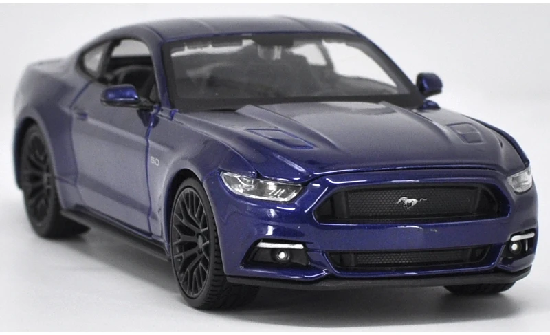 Maisto 1/24 1:24 1967 Ford Mustang GT старая версия спортивный гоночный автомобиль Транспортное средство литье под давлением дисплей Модель игрушки для детей мальчиков и девочек - Цвет: 2015 GT Blue