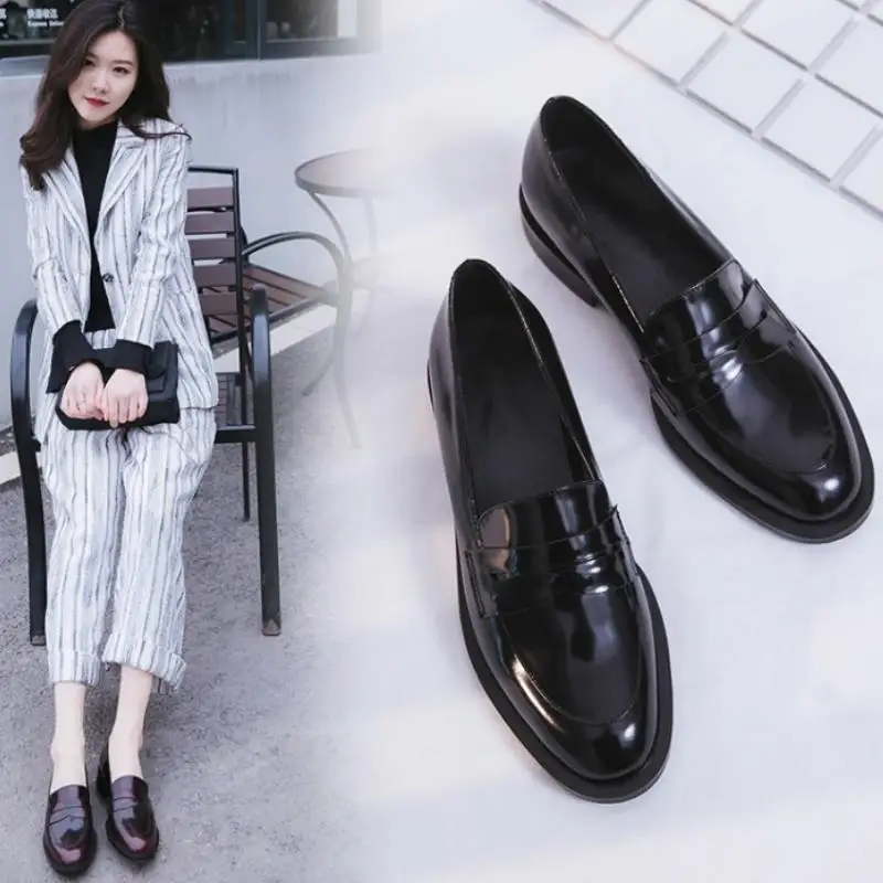 

RIZABINA New Shoes Women Patent Real Leather Round Toe Women Flat Shoes Fashion Comfortable Shoes Women Footwear Size 34-39