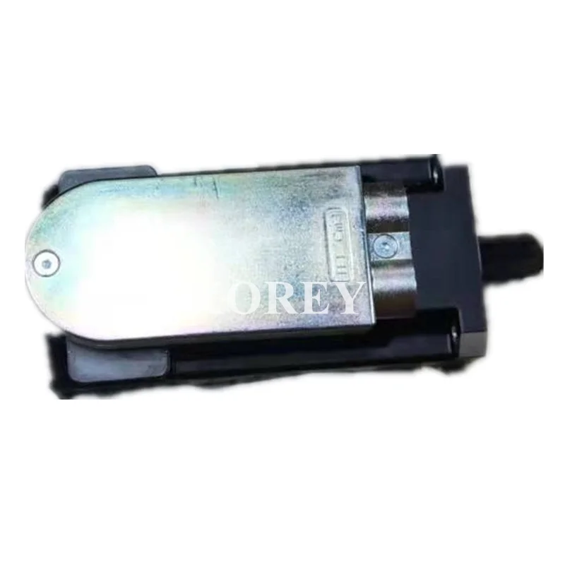 

SERVO MOTOR AKM22E-ANSNR-02