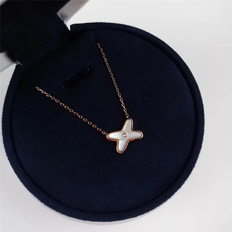 

S925 Sterling Silver X Fritillary Pendant Necklace Girl Exquisite Jewelry Clavicle Chain Fashion Gift