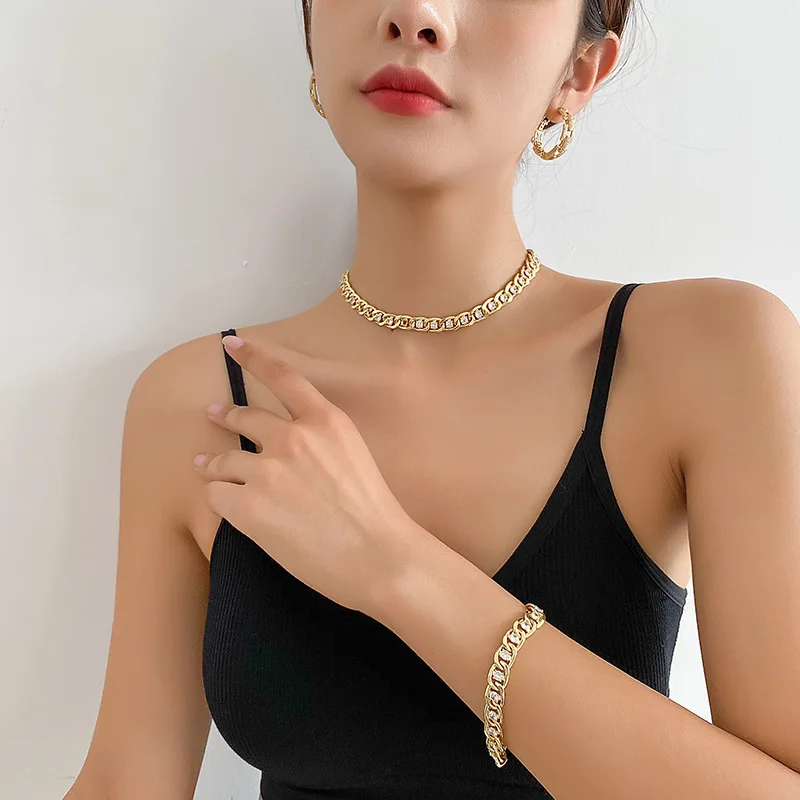 

Snke Rhinestone Metallic Clavicle Chain Necklace Bracelets Earrings Jewelry Sets