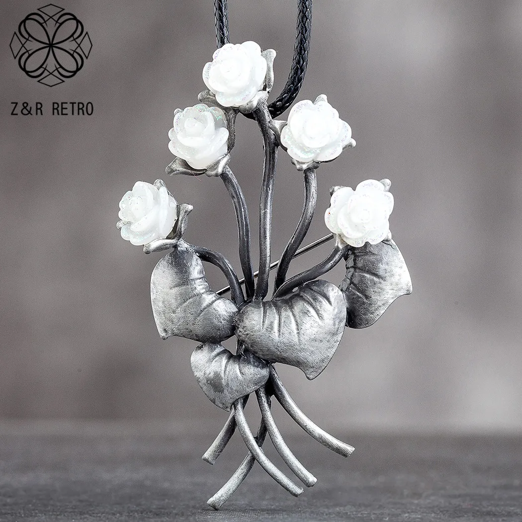 

Винтажные подвески с цветами, ювелирные изделия, длинное ожерелье для женщин, цепочка с подвеской с красивым черным и белым розовым растени...