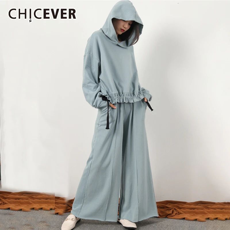 CHICEVER Повседневное из двух частей комплект Для женщин с капюшоном с длинным рукавом Толстовка с шнурками брюки с широкими штанинами Женский костюмы Осенняя мода; Новинка