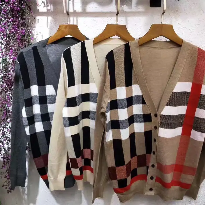

2021 Autumn New Knitted Sweater Cardigan Women's Color Matching Korean Loose V-Neck Slim Coat