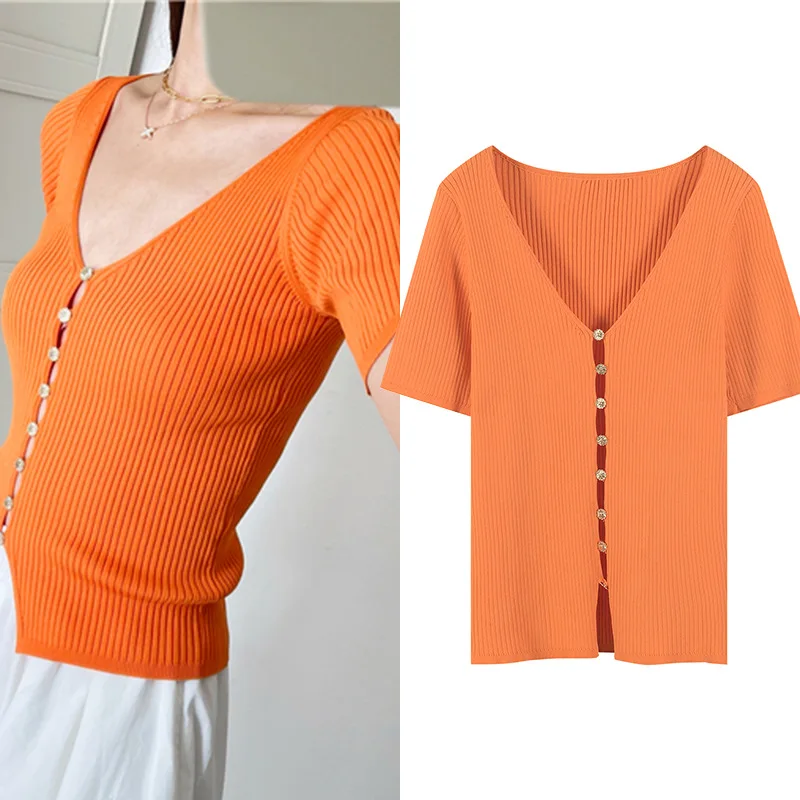French temperament new summer 2021 fashion daisy buckle thin short short-sleeved knitted ice silk blouse
