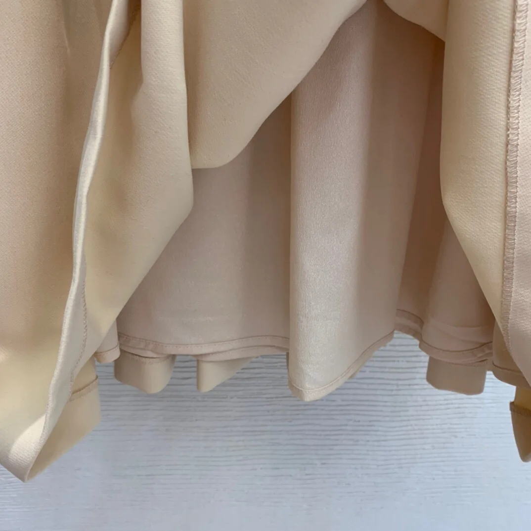 

Hoge Kwaliteit Luxe Zomer Vrouwen Aangepaste Zware Industrie Kralen Rode Lippen Taille Grote Schommel Korte Mouwen Jurk