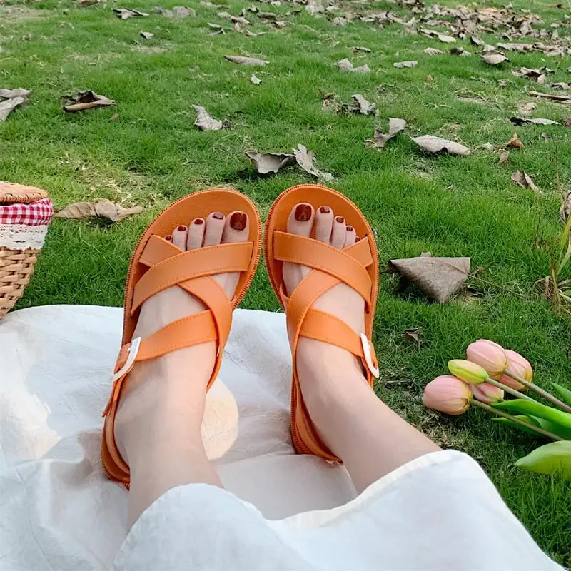 

Сандалии женские на платформе, пляжные шлепанцы с пряжкой, римские сандалии, оранжевые, лето 2020