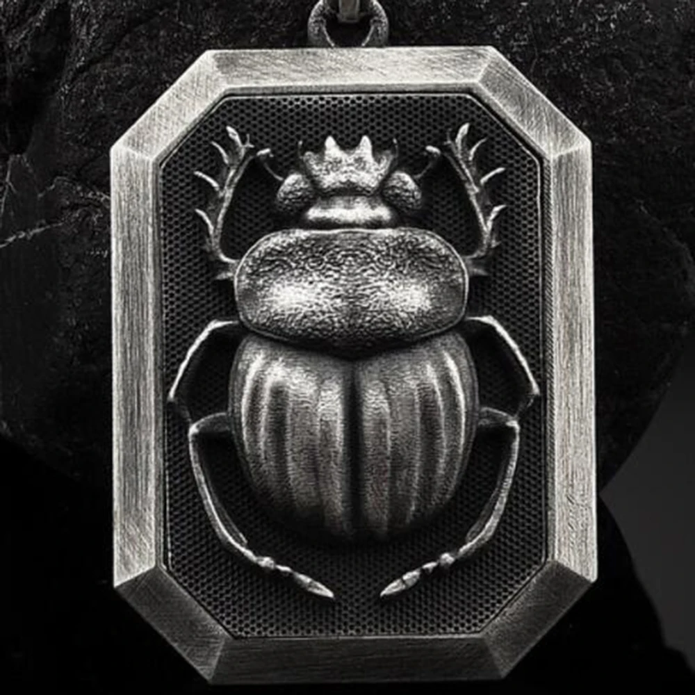 

Egyptian Pharaoh Scarab Amulet Square Pendant Necklace Men's Retro Style Tag Sweater Chain Hip Hop Ornament