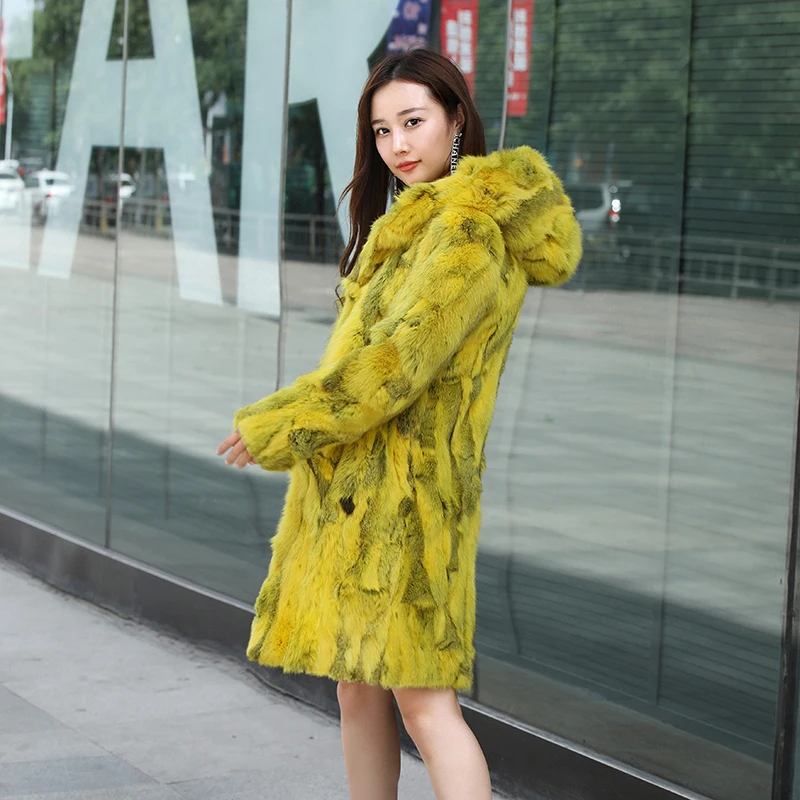 Женская зимняя куртка с капюшоном из натурального кроличьего меха разные цвета