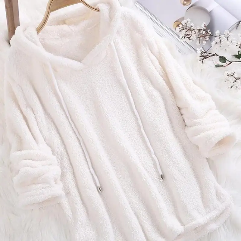 Женский однотонный пуловер с длинными рукавами