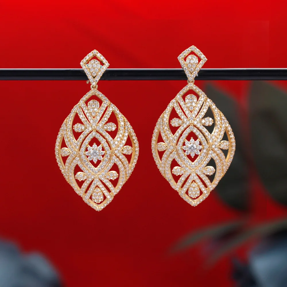 

Sze Sang Sang Brand Elegant Exquisite Women Earrings Cubic Zirconia High Quality Saudi Arabia Bridal Ear Jewelry For Wedding