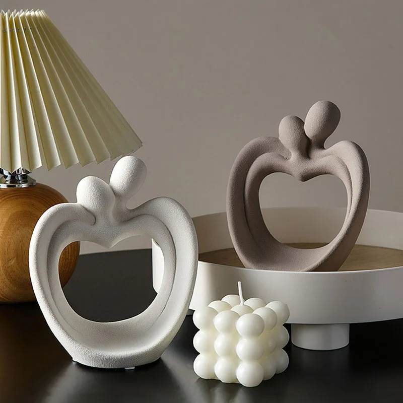 

Скандинавская Роскошная креативная скульптура для влюбленных Яблоков, Декор для дома, аксессуары, современное искусство, полимерная стату...