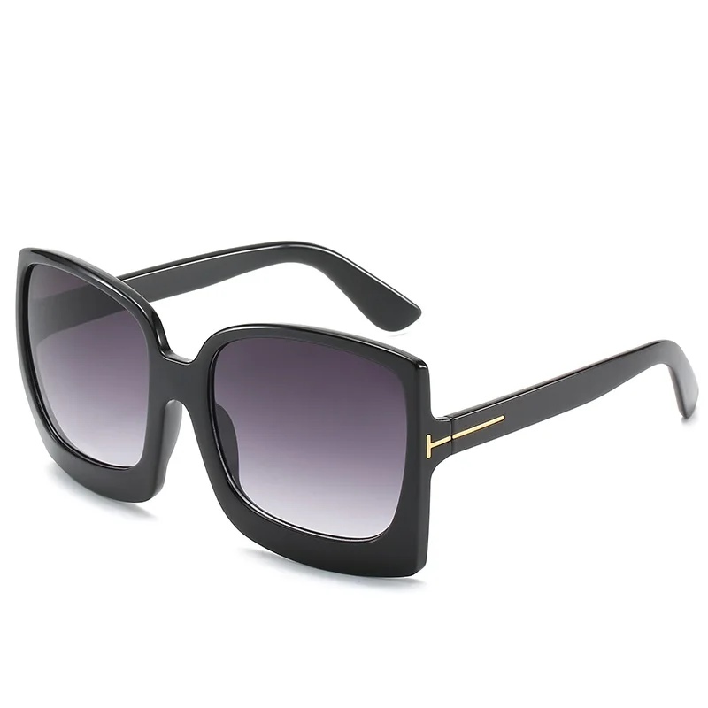 

New Fashion Oversized Women Sunglasses Brand Designer Plastic Female Big Frame Gradient Sun Glasses