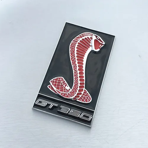 

Металлическая 3D эмблема змеи кобры на переднюю решетку радиатора, боковое крыло, задний багажник, автомобильная наклейка, значок на гриль для Shelby GT350, 1 шт.