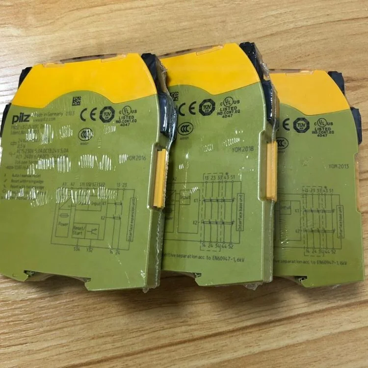 

Реле безопасности 751107 24 В постоянного тока