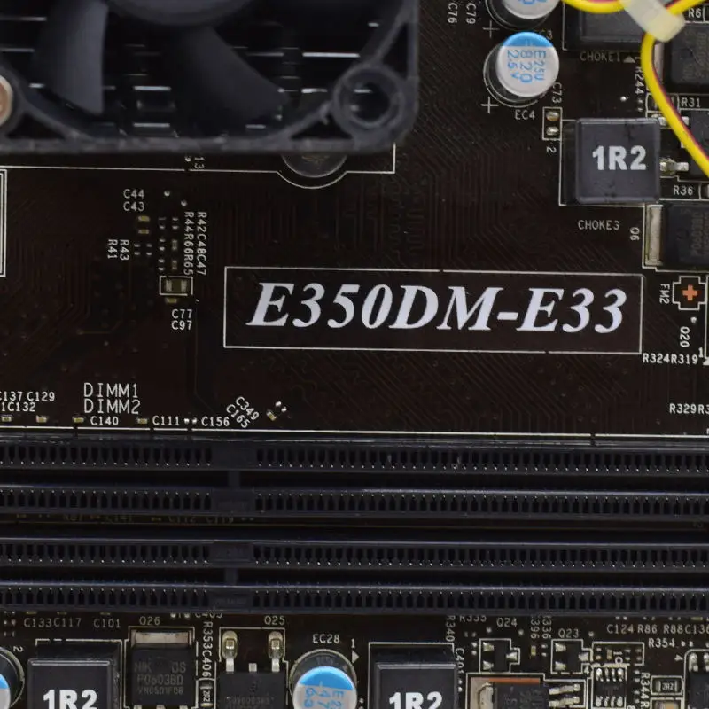 Материнская плата MSI E350DM-E33 BGA FT1 DDR3 8 Гб SATAII USB 2 0 Zacate-FT1 APU HDMI VGA ATX материнская |