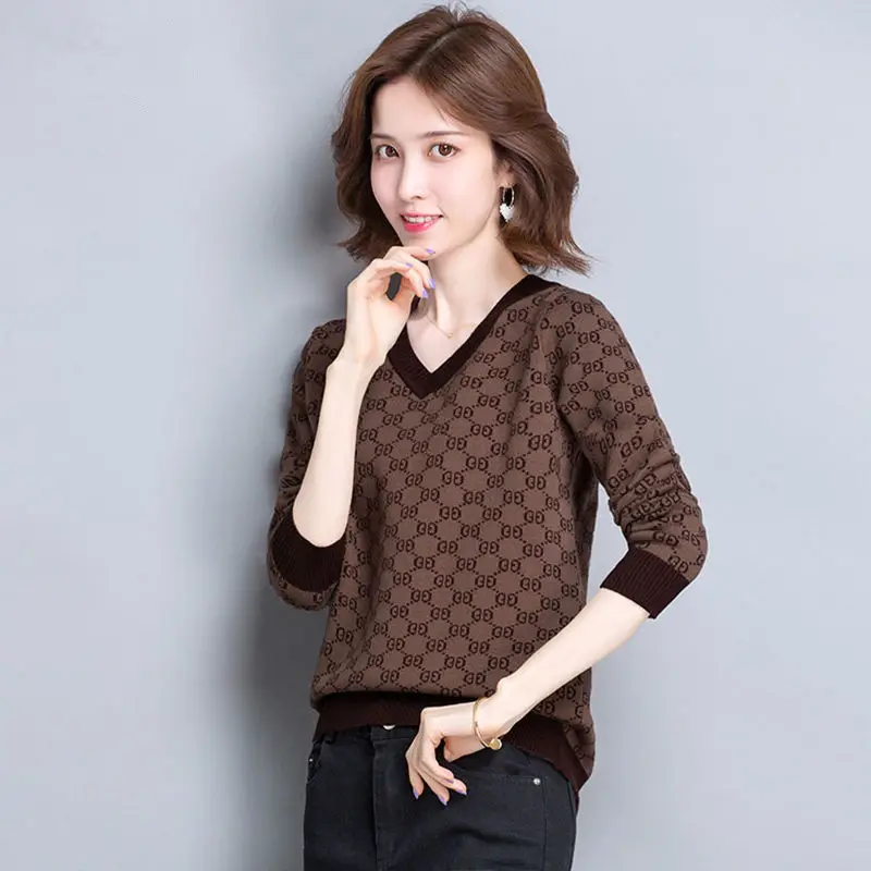 

Sweater women's new autumn and winter bottoming shirt thickened and worn loose knitted round neck jacket