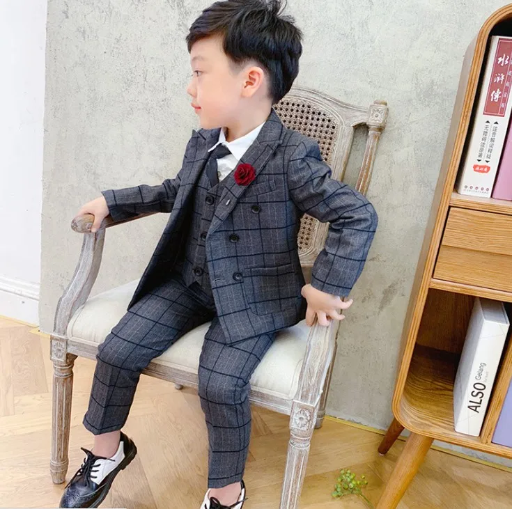 

90-140cm height new 2019 autumn boys dress suits for wedding boys plaid clothing sets 3pcs kids blazer+pant clothes set