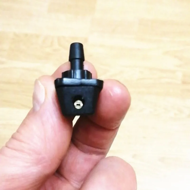 Универсальные 2 шт. насадки для омывателя ветрового стекла автомобиля EMGRAND EC7 EC7-RV