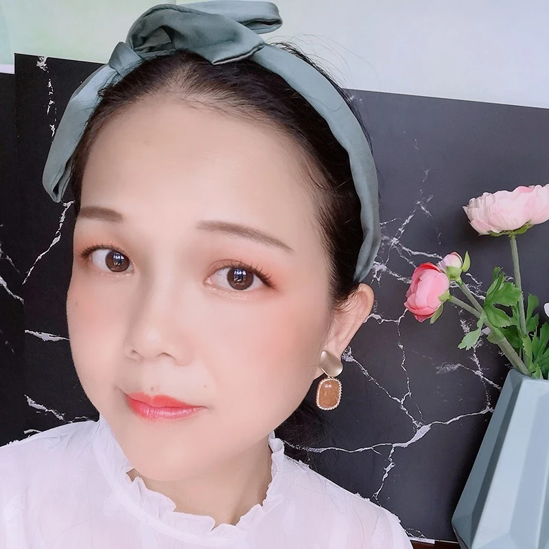 Женские клипсы серьги-гвоздики без пирсинга полимерные с подвесками кубические