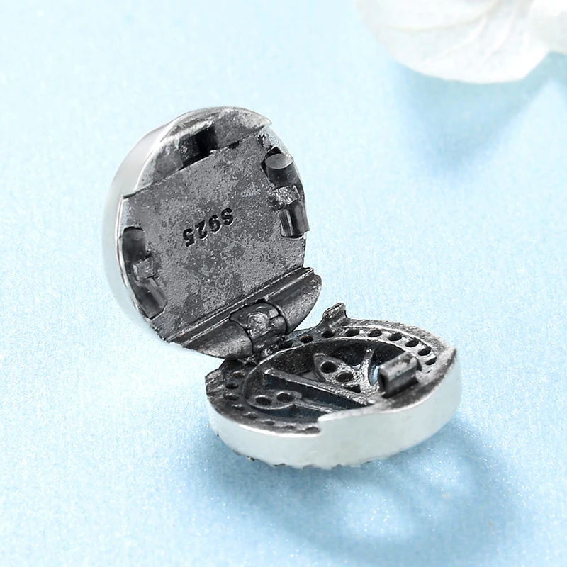 Высокое качество 925 стерлингового серебра CZ Древо жизни бусина с зажимом