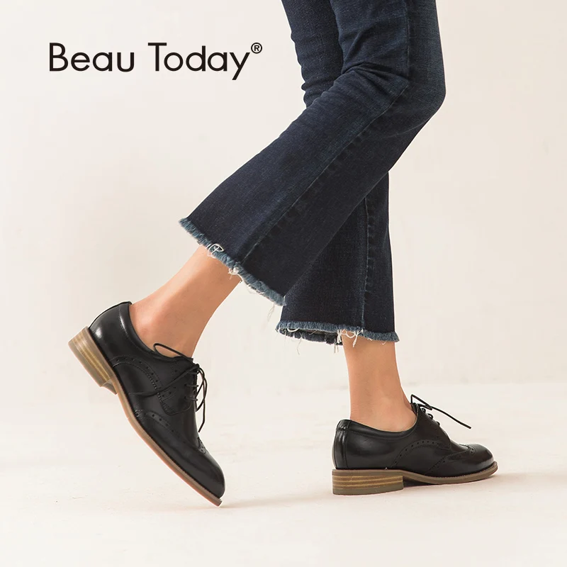 Броги BeauToday женские из телячьей кожи на шнуровке с острым носком демисезонные