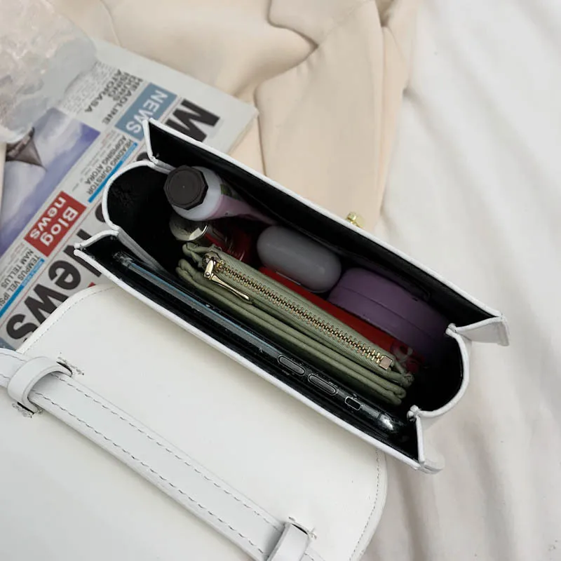 

Small Saddle Shape Shoulder Bag Luxury Women Brand Handbag Good Quality Pu Leather Messenger Bag Female Small Flap Crossbody Bag