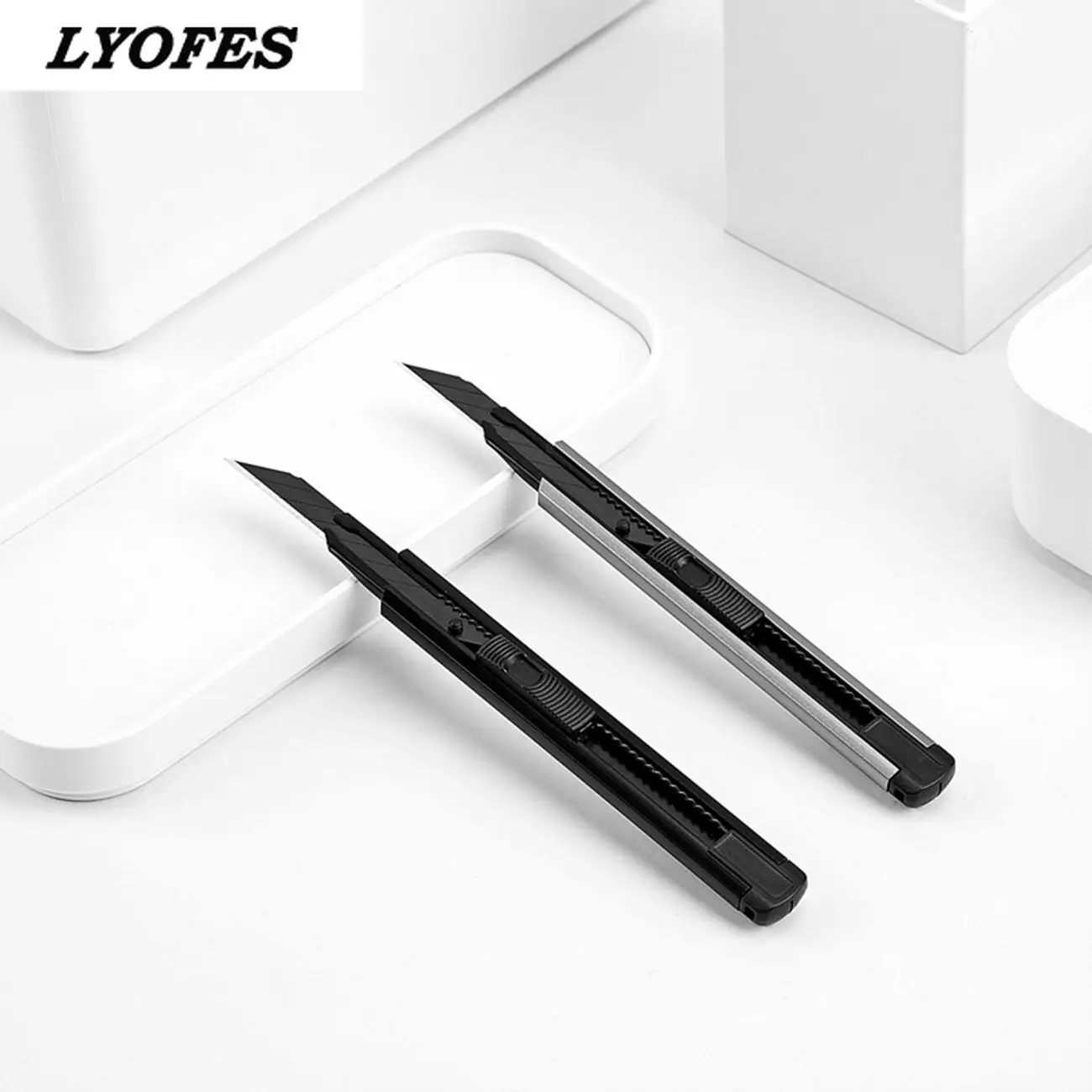 

Utility Knife Cut Aluminum Alloy Art Knife Paper Cutter Metal Blade Self-Locking Design Angle with Fracture Envelope Opener