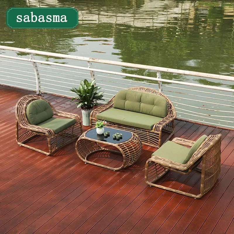 Диван из ротанга чайный столик благородсветильник роскошная мебель комбинация