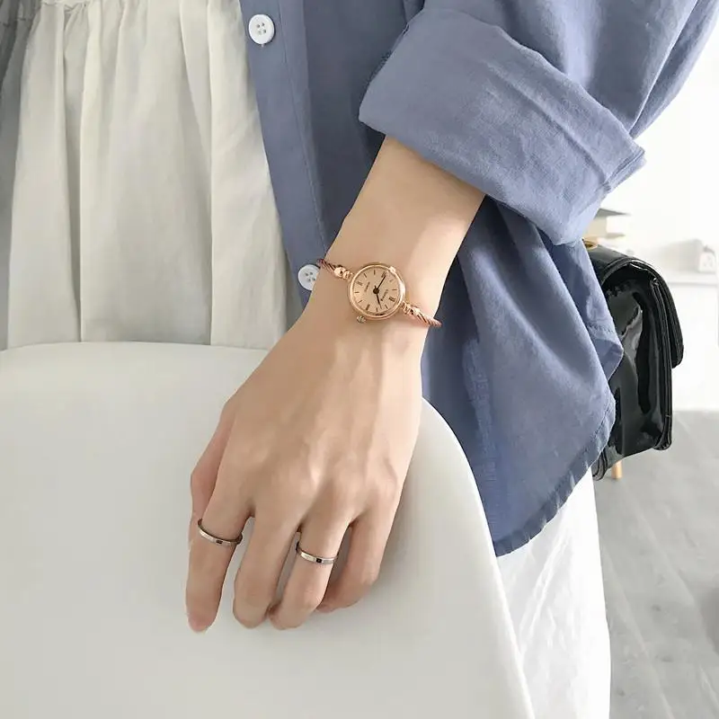 

Nordic Niche Watch French Mori Girl Student Korean Style Simple Classic Retro Hong Kong Style Temperament Art Mini All-Matching