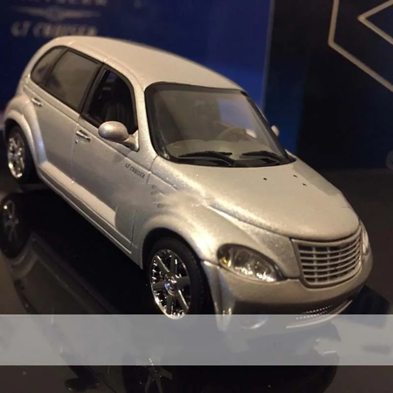 

1/43 Scale rare alloy car model silver simulation diecast vehicle model fans collection Home decoration Decoration display